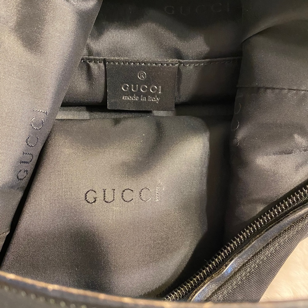Gucci hand bag / shoulder bag